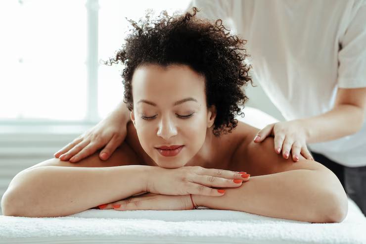 Comment se déroule une séance typique de massage thérapeutique ?