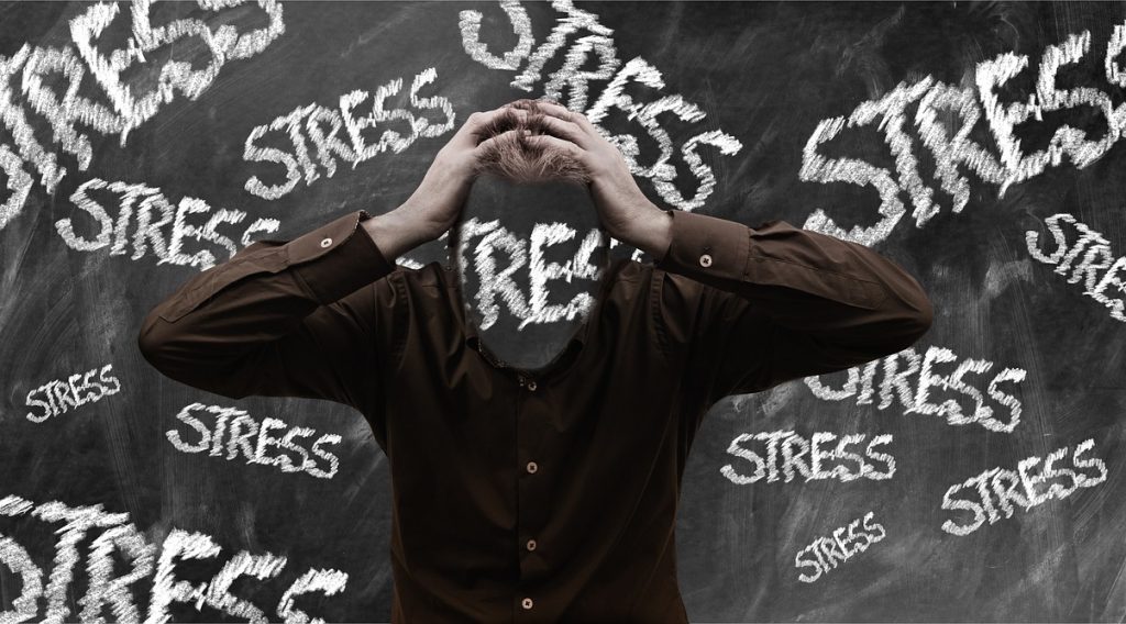 Le stress et l’hypertension : comment la gestion du stress peut-elle aider ?